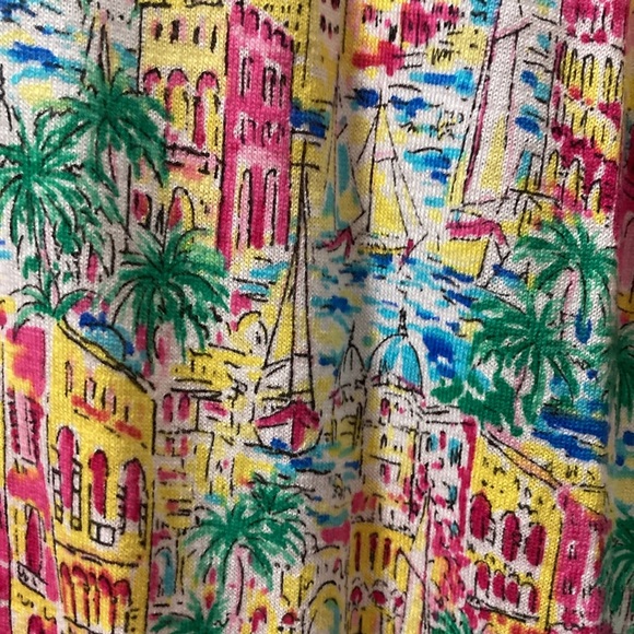 Short sleeve sweater. - Picture 2 of 6